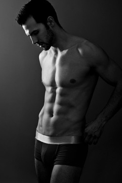 dreamyfitboys:  Him and more at Dreamy Fit Boys (18 )