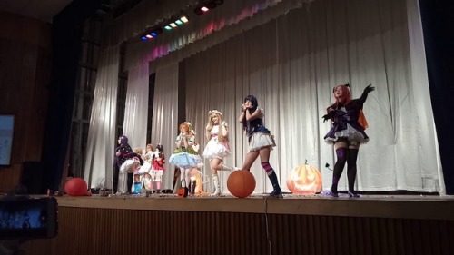 girls-do-cosplay: Love Live Cosplay tiny.cc/tazzpy
