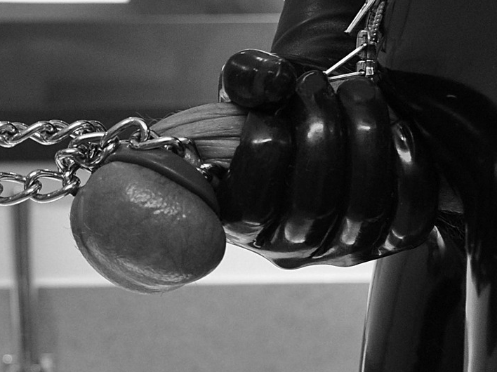 rubbermadness:  No! No! give them back!! You can not have them!! I still need them!!