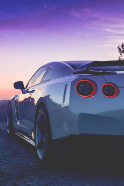 motivationsforlife:  Nissan GT-R by Martin