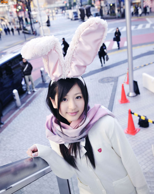 Bunny Girl In Akihabara - Yuri Murakami (村上友梨)