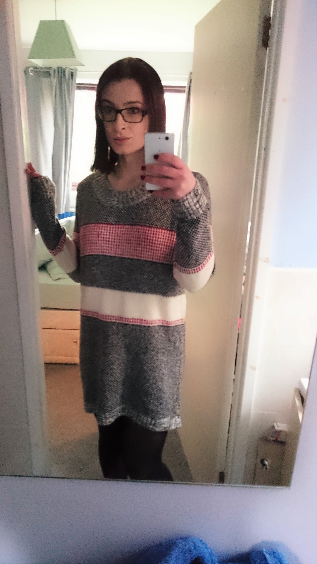 ashlwxx:  I do love a big jumper