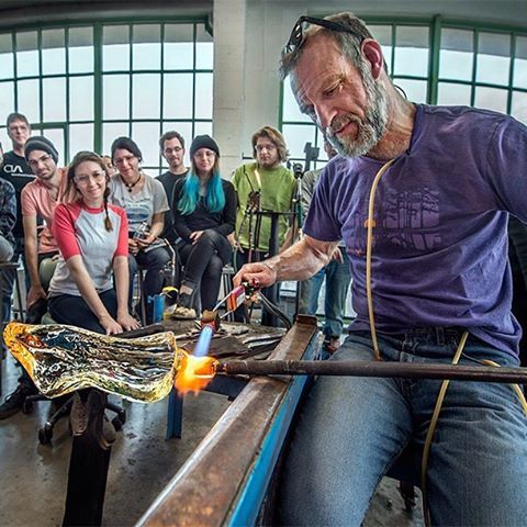 “Never stop exploring and never stop making.” Great advice from visiting #glass artist Brad Copping (@bradcopping). #clevelandinstituteofart (at The Cleveland Institute of Art)