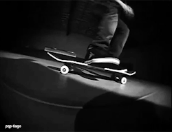 https://69.media.tumblr.com/4fded5069ee96399d51efc8d1cc0060d/tumblr_mt8778xDvd1s0udieo1_400.gif