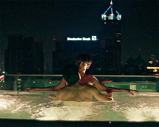 d5872021d52e9b193d55902bdbce6e80aeea62f1.gifv