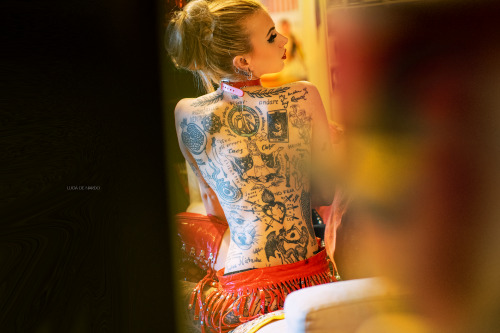 yeswearemagazine:Inked girl © Luca de Nardo