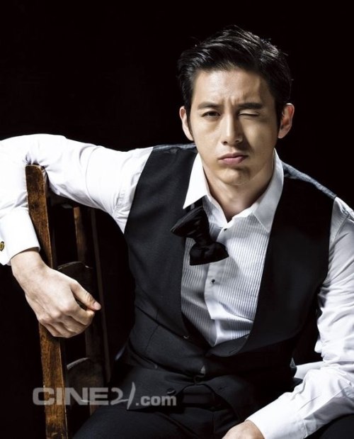 Go Soo Для Cine21 01/2015