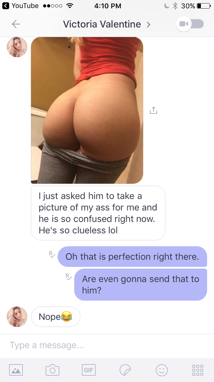 dickpicreactions:  God what a gorgeous ass on the beautiful Victoria that I recently