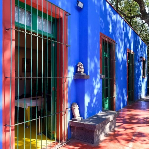 La casa de Frida Kahlo en Coyoacán. Frida y Diego Rivera, el muralista mexicano, vivieron en la mism