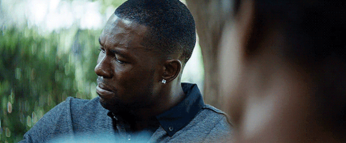 thehandmaidn:“You ain’t gotta love me, but you gonna know that I love you.”Moonlight (2016) dir. Bar