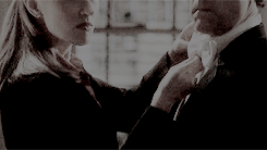 toxic-swan:  get to know me meme: [9/?] otps ♡ ↳ josh lyman and donna moss (the