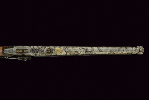 peashooter85:Ornate Japanese matchlock musket with Tokugawa markings, mid 19th century.from Czerny’s