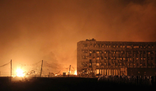 Tianjin reduced to skeletal shells of buildings after warehouse blast kills 50, injures 700Photos:&n