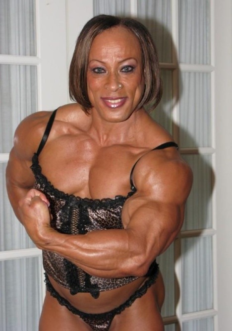 zimbo4444:  ..Rosemary Jennings..her sexy hard  muscles get me real Hard! ✨😍✨