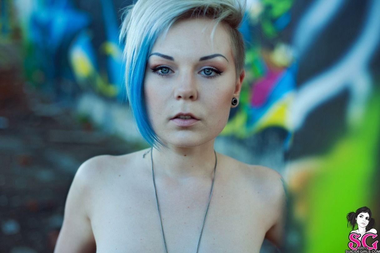 idreamofsuicidegirls:  Elphin idreamofsuicidegirls.tumblr.com 