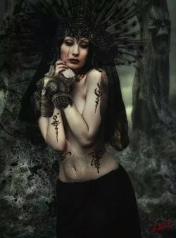 Goth women are sexy as fuck&hellip;.