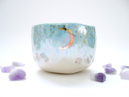 sosuperawesome: Tea Mugs Kira Call Ceramics on Etsy See our #Etsy or #Ceramics tags  