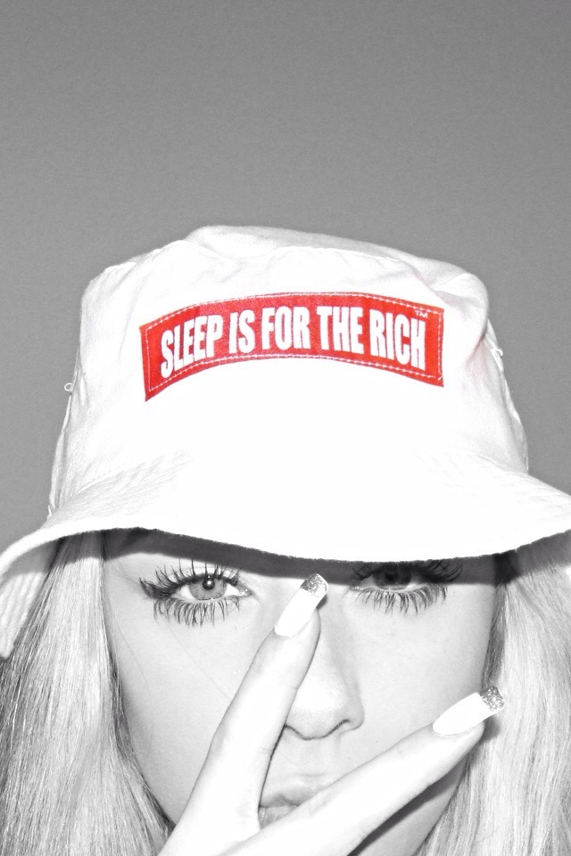 robin-coca:  store.sleepisfortherich.com 