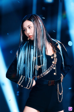 XXX korean-dreams-girls:YooHyeon (Dreamcatcher) photo