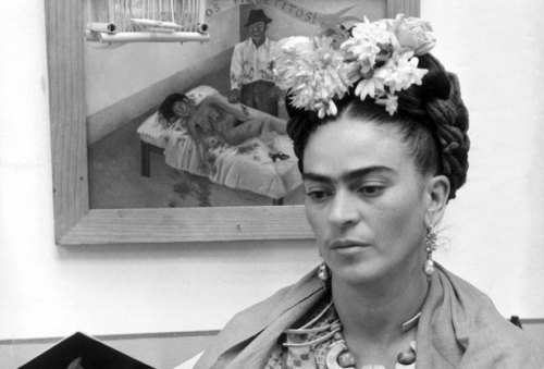 **the top image is of Frida Khalo’s eye**Frida Kahlo: Her Photos, 240 images from her personal