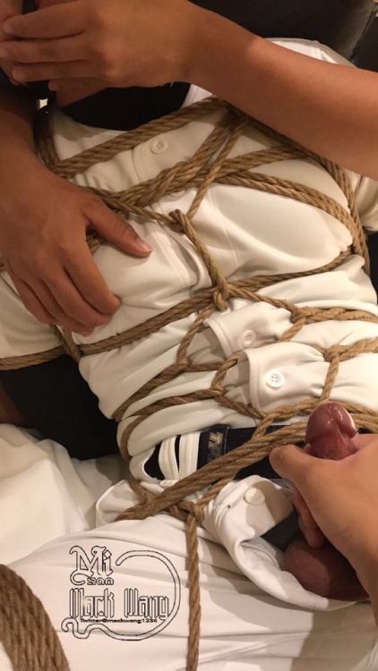 mackwang1234: 捆綁身穿棒球衣的台中健身教練 喜歡口球 被綁 兩主調一奴 令人總是有種遐想的棒球裝 2 上次台中行的意外收穫 戴著口球 只能嗚嗚叫地留著口水 賤屌在玩弄下 也狂流著淫水