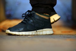 sweetsoles:  Nike Free Run+ 2 ‘Woven Leather’