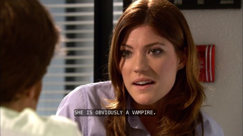 automaticfave: watch dexter if u haven’t just do it