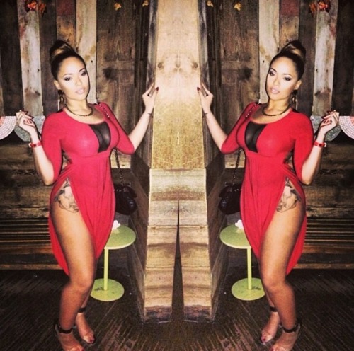 neenablanco:  Stephsodope  Stephanie Santiago