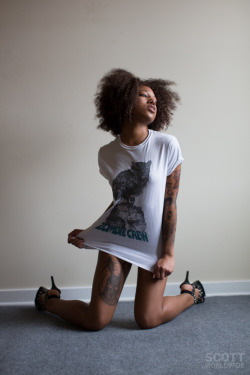 Missjessajordan:  “Spread The Dead”{ Photo } Scottworldwide{ T-Shirts } Zombie