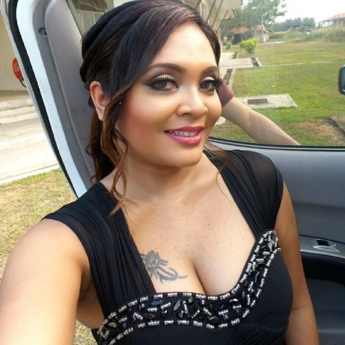thefapperfan: FB: Seemran Minsky (For some odd reason I always had a fucking fetish over her)