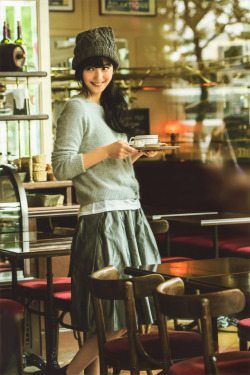 licoricewall:  佐々木希 (Nozomi Sasaki): with magazine