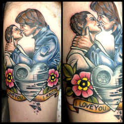 thievinggenius:  Tattoo done by Ebony Mellowship.