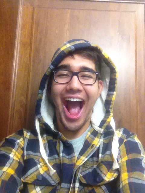 shamitomita:  It’s a flannel shirt AND A HOODIE!!! 