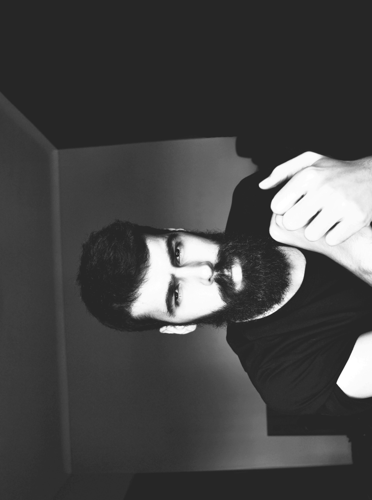 bywayofpain:  fuckyeahbeards:  Self Portrait of me http://sterben-des-lichts.tumblr.com/