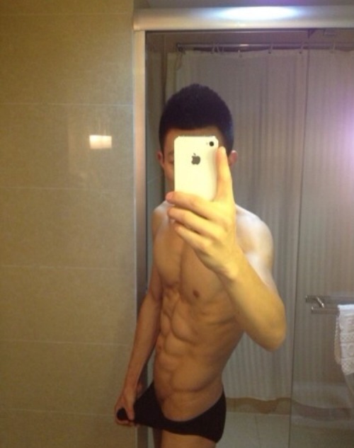 Hot Asian Guys 4u..性感的亚洲男装
