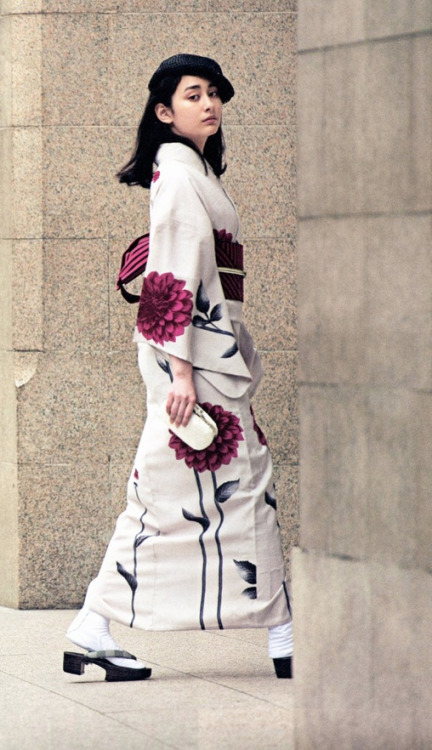 Isetan Yukata Collection, 2012.  Image via Pinterest