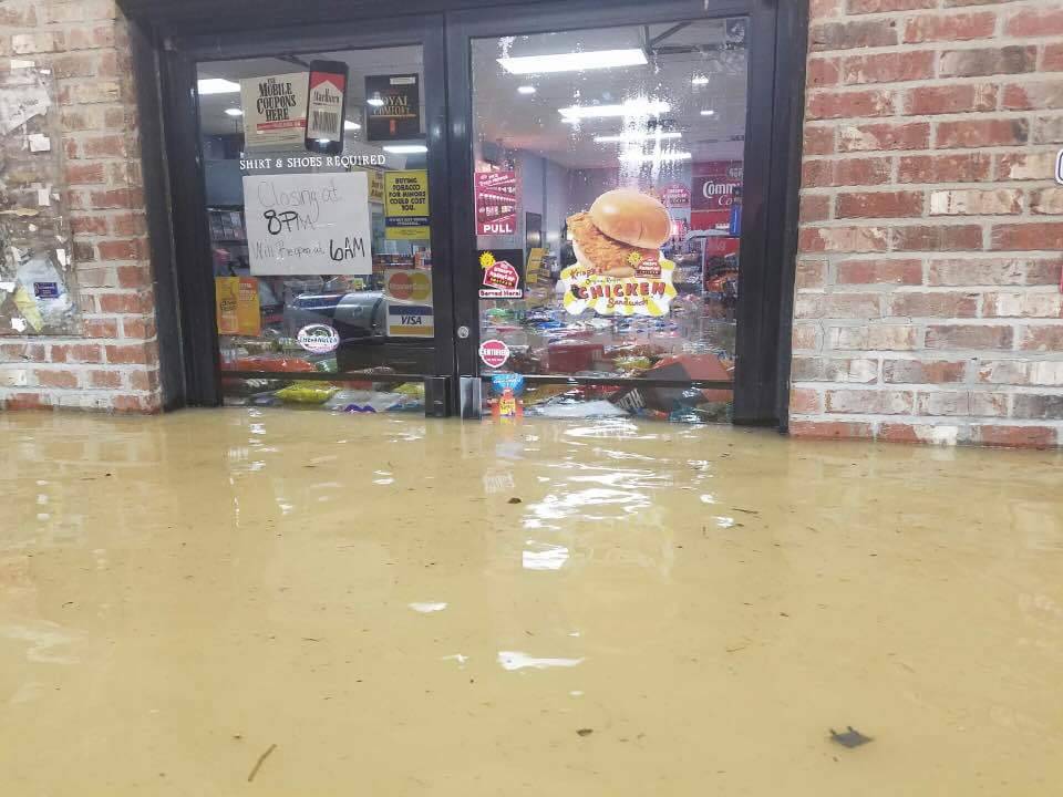 xangoblazedifiyah:  tontonmichel:  the-lonely-one96:  almalexias:  Louisiana is experiencing