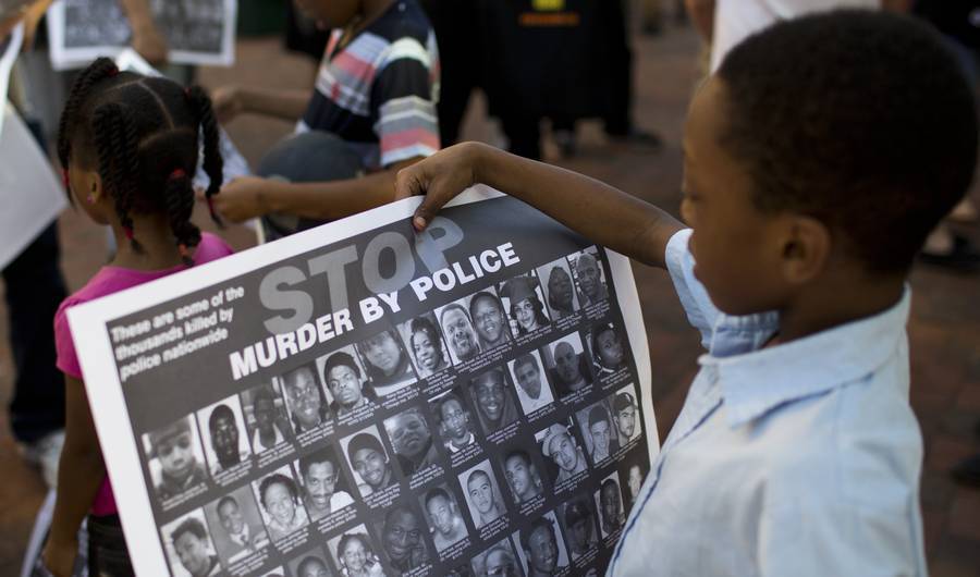 micdotcom:  micdotcom:   Stunning photos capture Prince’s inspiring “Rally 4