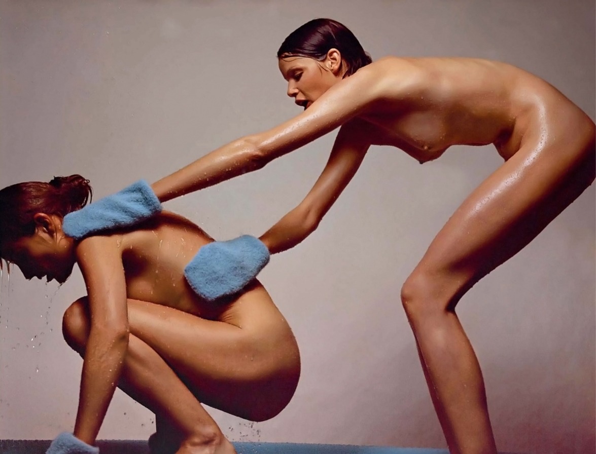 kradhe:  Vogue Italia by Guy Bourdin, 1973  