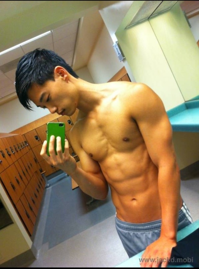 bringtheboysout-theblog:  WHO DIS? :D 