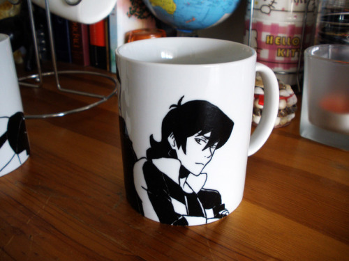 I’m finally able to upload something! Here are two mugs for the Sheith lovers. Hope you like t