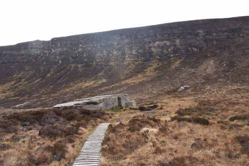 on-misty-mountains: Dwarfie Stane on the Isle of Hoy, a tomb carved out of a single rock between 250