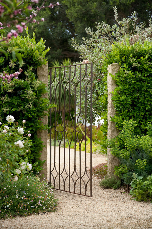 georgianadesign:Santa Barbara residence. Jonathan Raith, home builder, Nantucket, MA.