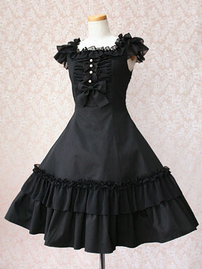 mlle-marianne:Here is my last display of Victorian Maiden’s chiffon pieces, since I believe I showed