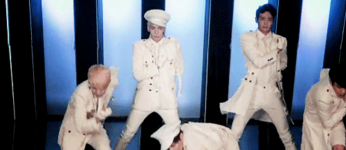 mylittlemint:  What happens when Onew makes a mistake…? 