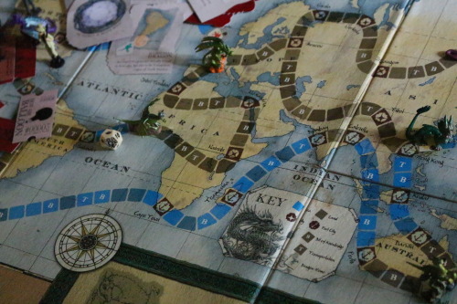 doctordachshund:  With Tumblr’s strong love of dragons, I thought I’d share this! I’m not sure how many of you know of this game, but it’s called Dragonology, and it’s based off of the book by the same name. I really like it and it’s loads