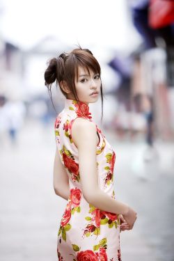 beolab5:  Traditional Clothing - Yuriko