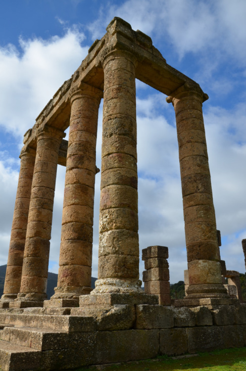 ahencyclopedia:TREASURES OF THE ANCIENT WORLD: The Punic-Roman Temple Of Antas (Sardinia)  NESTLED i