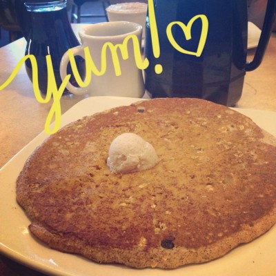 Finally had my cinnamon oatmeal pancake! Months of craving this!!!
10 inches of greatness!!! 😜😋
#TheEggandI #healthybreakfast #sisterhoodoflipgloss (at The Egg and I)