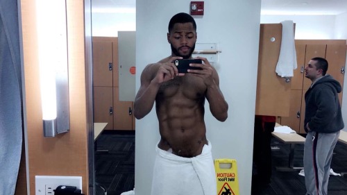 itshbcusextapes:  walls0fjericho2:😍 🙌🏾 #HBCUSextapes